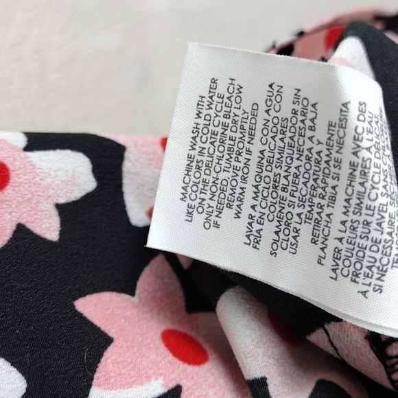 Cabi Black Pink Floral V-Neck Pleated Front Short Cap Sleeve Pullover Tunic Top - Picture 8 of 12